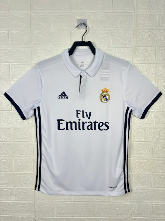 Real Madrid 2016–17 Home Kit – Retro Edition (Half Sleeve)