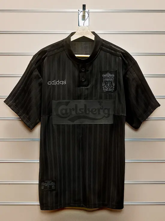Liverpool FC 1995-96 Special Edition Blackout Retro Edition