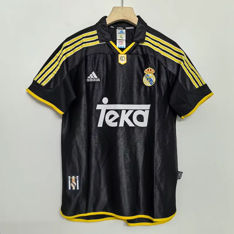Real Madrid Away 1998/00 Retro Edition